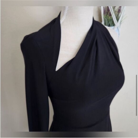 Betsy & Adam Delaney Short One Sleeve Asmmetrical
Cut Out Dress Black Size 6 - Picture 5 of 12